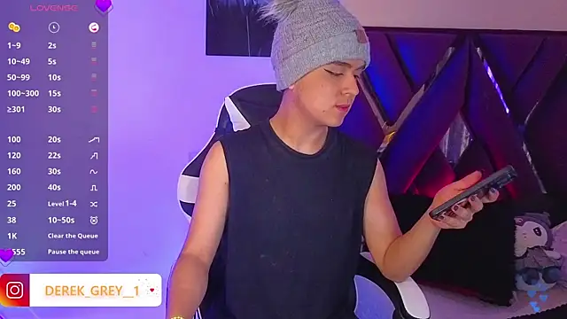 Snapshot of derek_greyy_ chatting on 24, 9, 2025 derek greyy online show from 24, 9, 2025