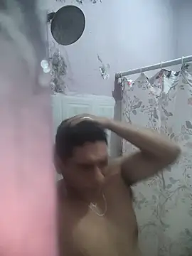 Snapshot of Rtmh1250 chatting on 22, 10, 2025 Rtmh1250 online show from 22, 10, 2025