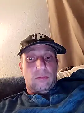 Snapshot of CatchyPart93 chatting on 14, 2, 2026 CatchyPart93 online show from 14, 2, 2026