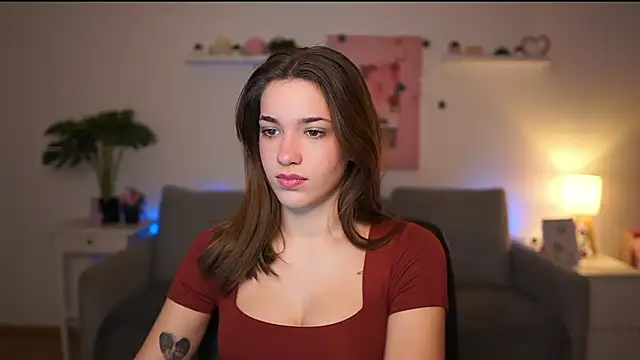 kissie cat online show from 10, 1, 2026