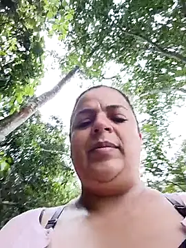 Mia-Glow online show from 24, 2, 2026