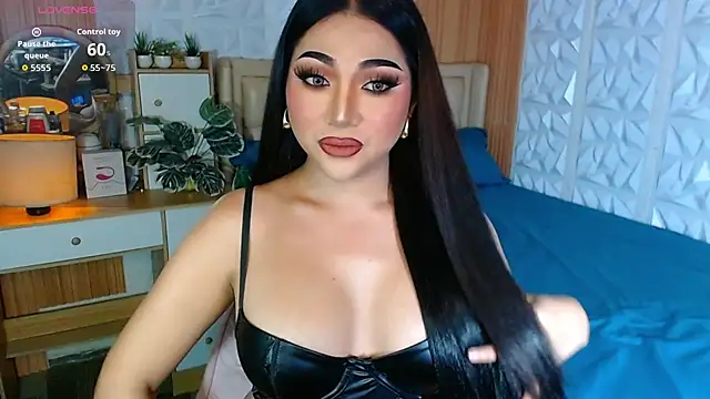 ValeriaHelaby online show from 2, 12, 2025