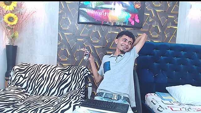 Snapshot of noah_the_kingmaster chatting on 30, 9, 2025 noah the kingmaster online show from 30, 9, 2025