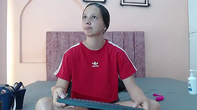 Snapshot of aiiram_hard_sex chatting on 21, 6, 2026 aiiram hard sex online show from 21, 6, 2026