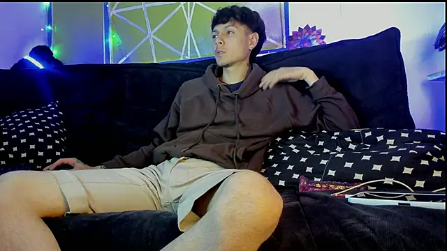 Dioniso guy8 online show from 25, 2, 2026