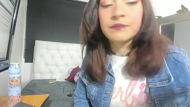 evelynesex online show from 29, 9, 2025