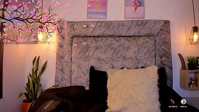 Seraphyne666 online show from 19, 10, 2025