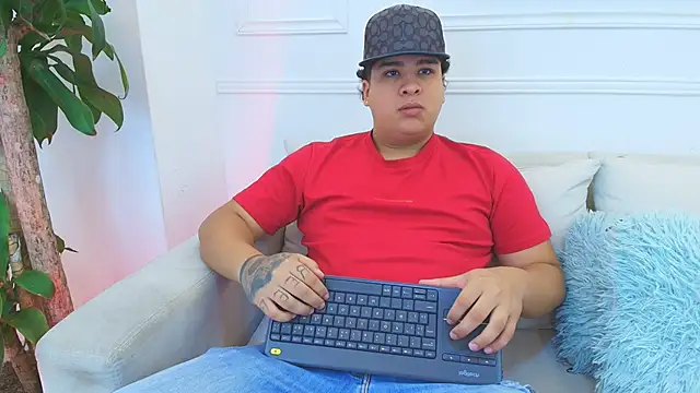 Naim Bennetsex online show from 22, 11, 2025