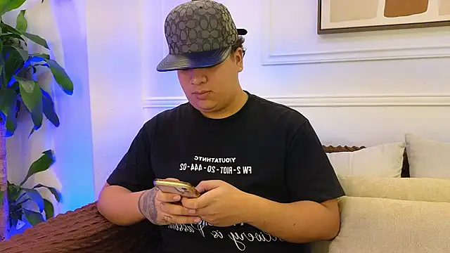 Naim Bennetsex online show from 27, 3, 2026