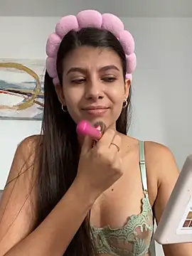 Lenapink19 online show from 24, 10, 2025