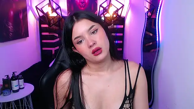 Snapshot of Natalie_loffreda chatting on 13, 5, 2026 Natalie loffreda online show from 13, 5, 2026