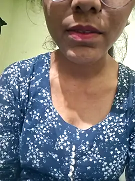 Snapshot of Telugu___Sexygirl___Naidu chatting on 12, 6, 2026 Telugu Sexygirl Naidu online show from 12, 6, 2026