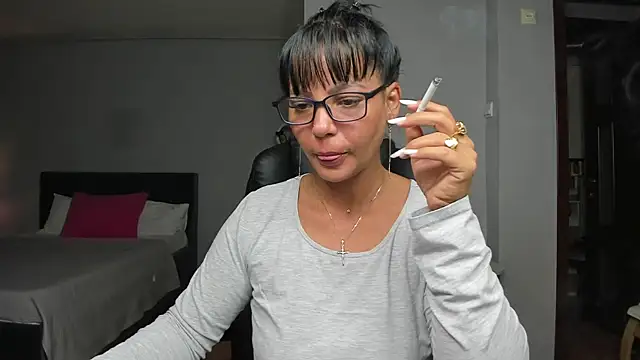 Ella sweety00 online show from 27, 11, 2025