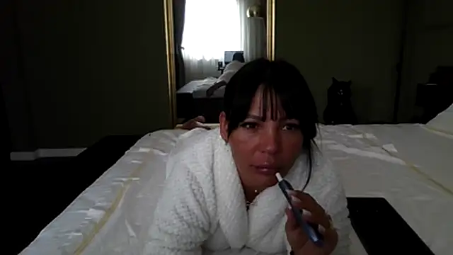Snapshot of Ella_sweety00 chatting on 3, 6, 2026 Ella sweety00 online show from 3, 6, 2026