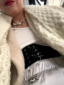 EveLittleSinner online show from 26, 10, 2025