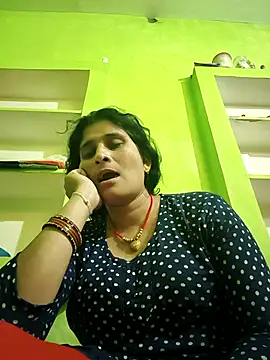 Snapshot of Hot-piuy chatting on 23, 9, 2025 Hot-piuy online show from 23, 9, 2025