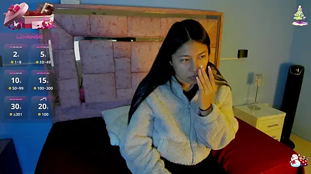 LICKY LOV online show from 2, 10, 2025