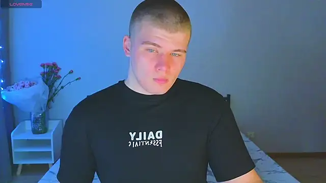 kittenmurr online show from 10, 11, 2025