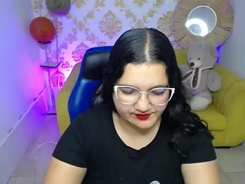 Lily rousee m online show from 4, 10, 2025