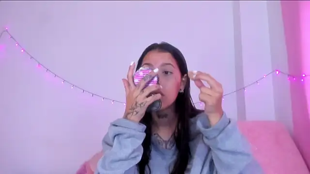 Abby roussee online show from 21, 10, 2025