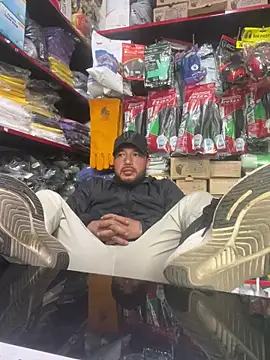 sebastiann0  online show from 5, 1, 2026