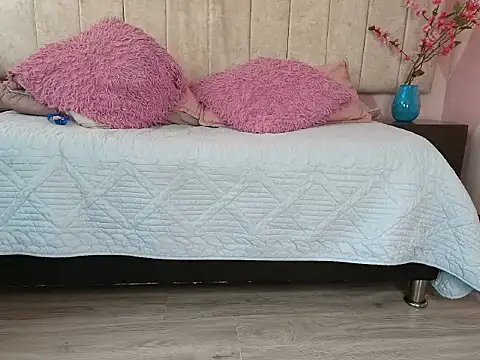 DarlingDuchess  online show from 25, 9, 2025
