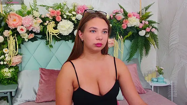 Snapshot of AmeliaBrayn chatting on 11, 10, 2025 AmeliaBrayn online show from 11, 10, 2025