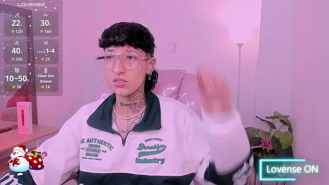 Luci Rose online show from 19, 12, 2025