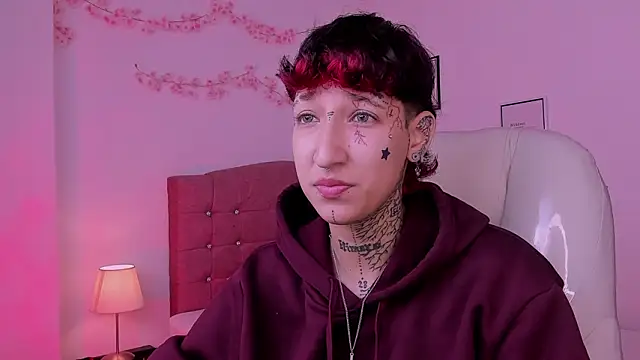 Snapshot of Luci_Rose chatting on 6, 3, 2026 Luci Rose online show from 6, 3, 2026