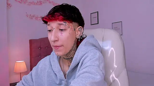 Snapshot of Luci_Rose chatting on 25, 3, 2026 Luci Rose online show from 25, 3, 2026