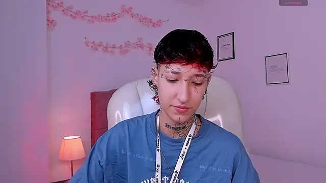 Snapshot of Luci_Rose chatting on 26, 3, 2026 Luci Rose online show from 26, 3, 2026