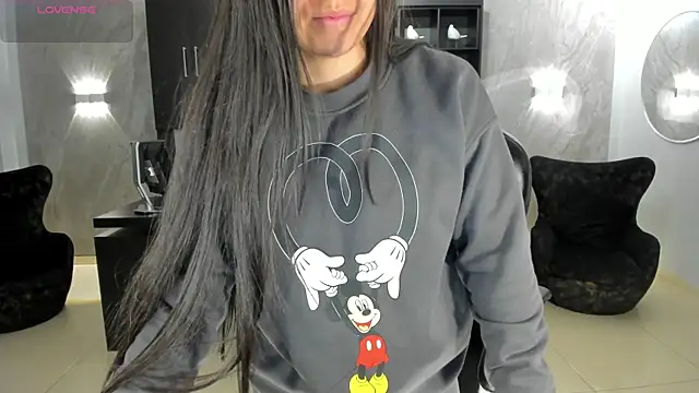Snapshot of MilaColeman chatting on 10, 6, 2026 MilaColeman online show from 10, 6, 2026