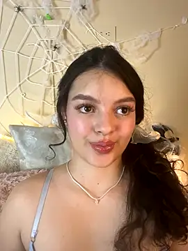 AriaHeavenss online show from 20, 10, 2025