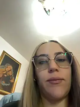 Snapshot of CurvyLust_x chatting on 25, 6, 2026 CurvyLust x online show from 25, 6, 2026