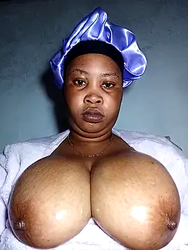 Snapshot of OCEANSQUITERXXX chatting on 3, 6, 2026 OCEANSQUITERXXX online show from 3, 6, 2026