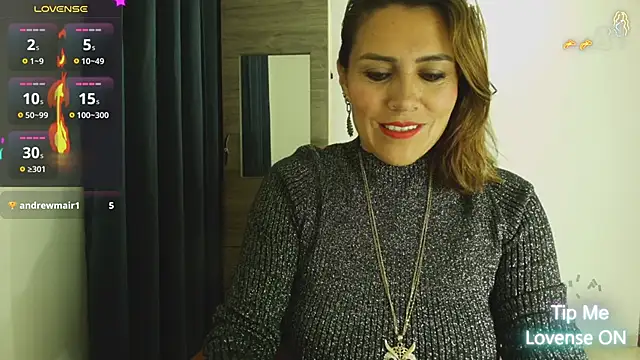 Marysexy73 online show from 5, 11, 2025