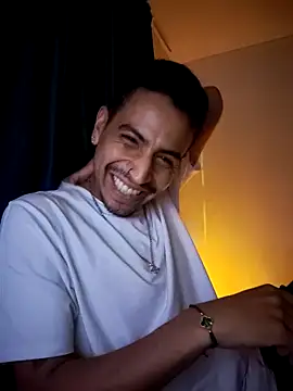 Snapshot of Juann-cock chatting on 27, 11, 2025 Juann-cock online show from 27, 11, 2025