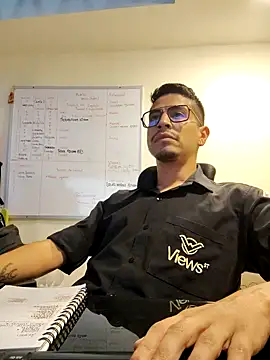 Snapshot of Juann-cock chatting on 27, 11, 2025 Juann-cock online show from 27, 11, 2025