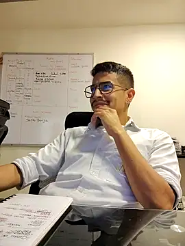 Snapshot of Juann-cock chatting on 29, 11, 2025 Juann-cock online show from 29, 11, 2025