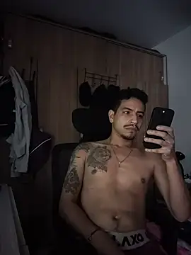 Snapshot of Juann-cock chatting on 14, 7, 2026 Juann-cock online show from 14, 7, 2026
