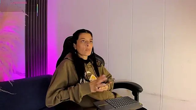 ShaunaDream online show from 22, 2, 2026