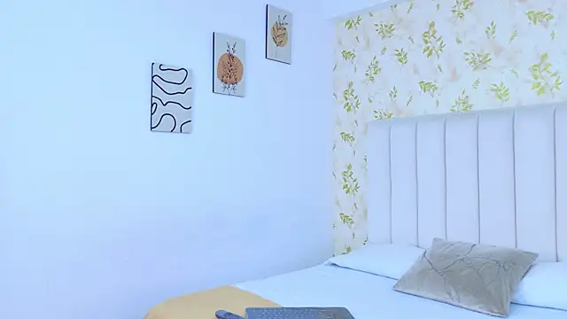 Samanta Isel online show from 7, 10, 2025