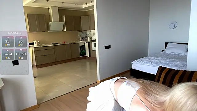 DestinyTurner online show from 5, 10, 2025