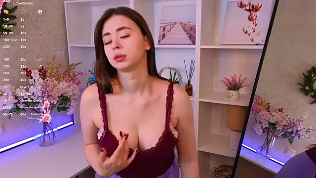 TraciMyntti online show from 12, 1, 2026