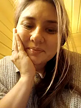 Snapshot of ivorywhisper chatting on 17, 10, 2025 ivorywhisper online show from 17, 10, 2025