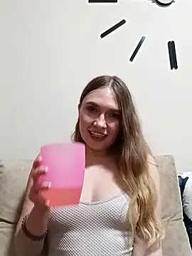 KisaVixen online show from 4, 3, 2026