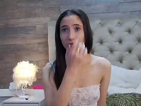 CarolinaBlair online show from 19, 11, 2025