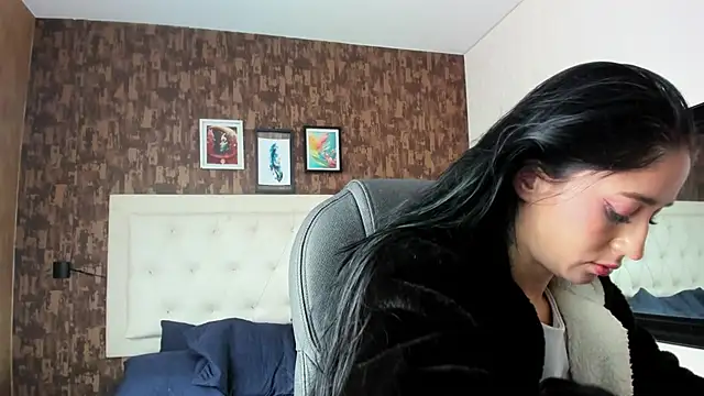 celeste  clark online show from 14, 11, 2025