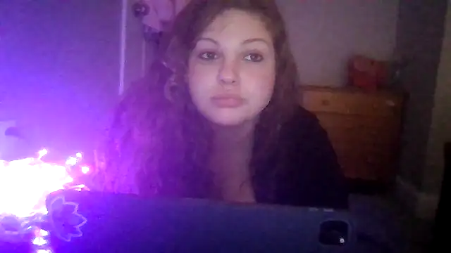 PlushPrincesss online show from 18, 11, 2025