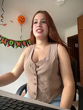 Snapshot of olivia_jass chatting on 29, 10, 2025 olivia jass online show from 29, 10, 2025